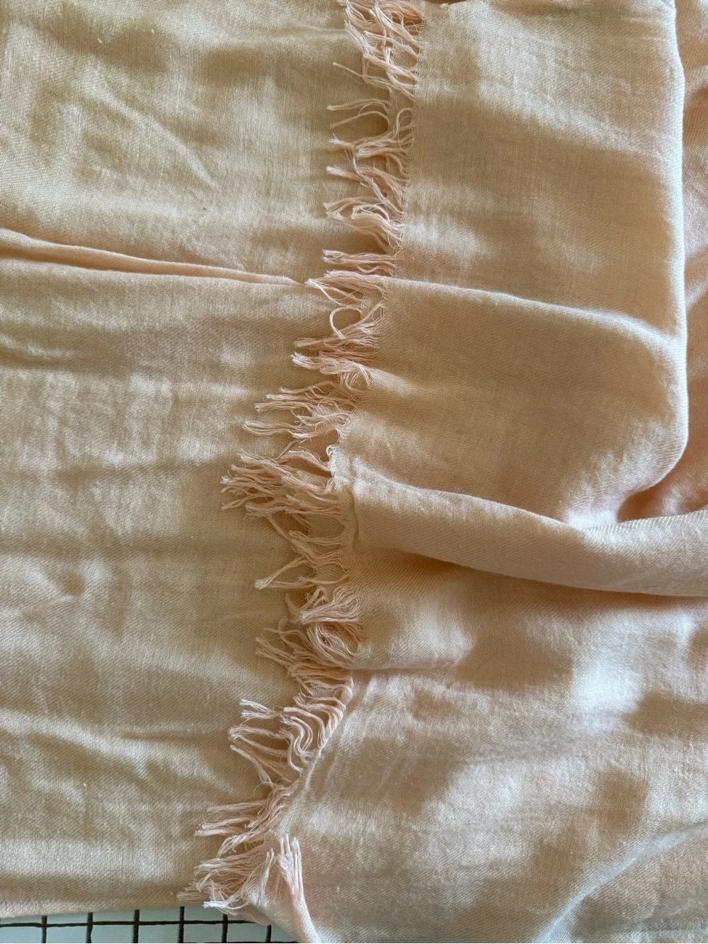 Jcrew NWOT 80% cashmere 20% silk scarf  TISSUE light weight